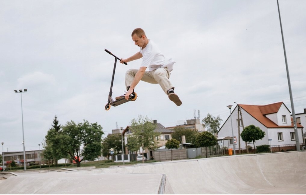 Freestyle koloběžkování